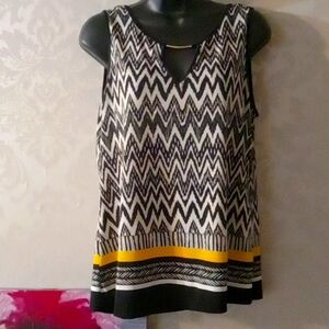 Unique Spectrum Sleeveless Tank Top L